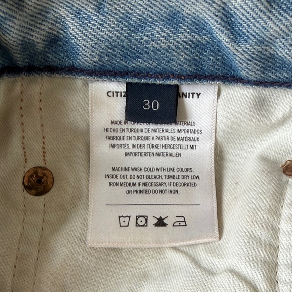 Citizens Of Humanity Light Blue Ripped Jean Shorts - Picture 4 of 5